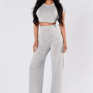 Fashion nova Grey set size m